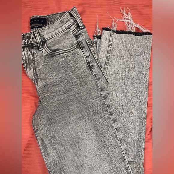Aeropostale Denim - Aeropostale Women's Acid Wash Gray Mom Jeans